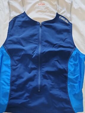 Pearl Izumi Men’s Navy and Bright Blue Front Zip Swim Rash Guard